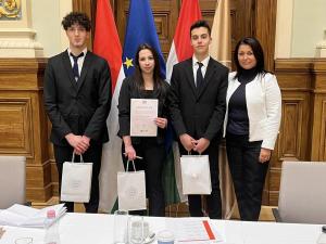 PolitikON-Orszagos-Donto-2024-01