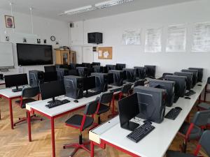 Megújultak a Tiszafüredi Kossuth Lajos Gimnázium digitális kultúra szaktantermei 2024
